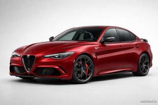 Alfa Romeo Giulia in Rosso Etna (GTA)