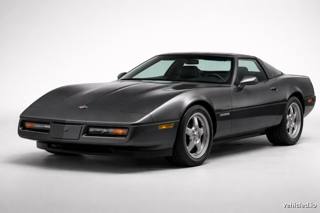 Chevrolet Corvette in Hypersonic Gray