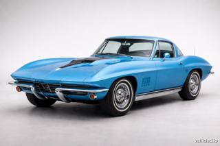 Chevrolet Corvette in Rapid Blue