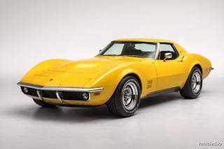 Chevrolet Corvette in Accelerate Yellow