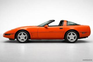 Chevrolet Corvette in Sebring Orange
