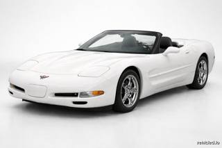 Chevrolet Corvette in Arctic White