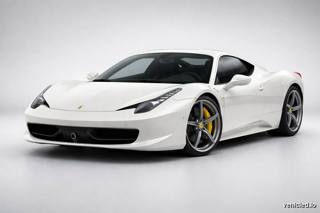 Ferrari 458 in Bianco Avus
