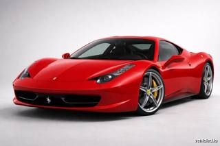 Ferrari 458 in Rosso Scuderia