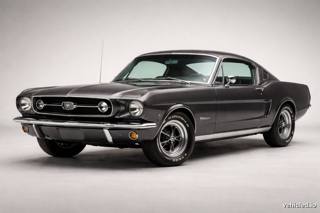 Ford Mustang in Carbonized Grey