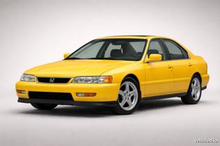 Honda Accord in Phoenix Yellow
