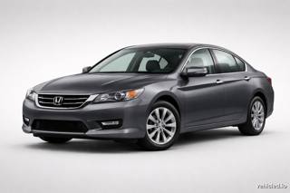 Honda Accord in Urban Grey Pearl