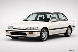 Honda Civic in Championship White
