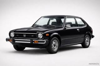 Honda Civic in Crystal Black Pearl