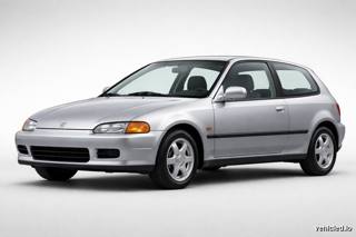 Honda Civic in Lunar Silver Metallic
