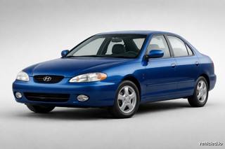 Hyundai Elantra in Intense Blue