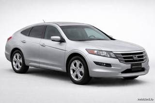 Honda Accord in Lunar Silver Metallic
