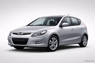 Hyundai i30 in Clean Slate
