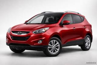 Hyundai Tucson in Crimson Red