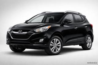 Hyundai Tucson in Phantom Black