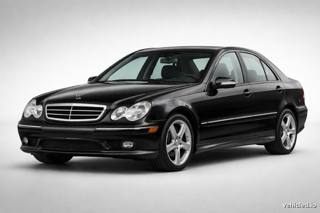 Mercedes-Benz C-Class in Obsidian Black Metallic