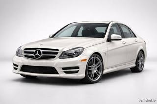 Mercedes-Benz C-Class in Designo Diamond White Bright