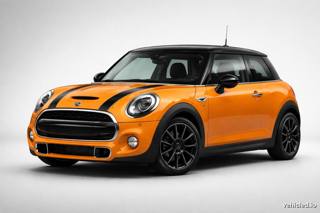 Mini Cooper in Solaris Orange