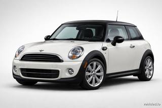 Mini Cooper in White Silver