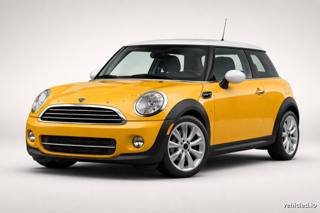 Mini Cooper in Zesty Yellow