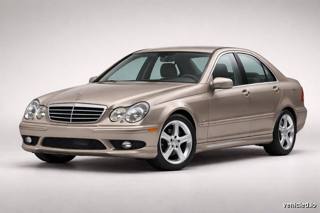 Mercedes-Benz C-Class in Mojave Silver