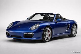 Porsche 718 Boxster in Gentian Blue Metallic