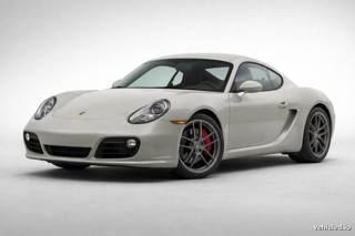 Porsche 718 Cayman in Chalk