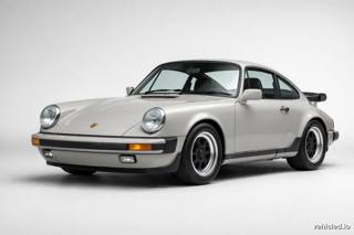 Porsche 911 in Chalk