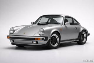 Porsche 911 in GT Silver Metallic