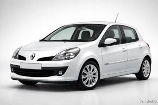 Renault Clio in Arctic White