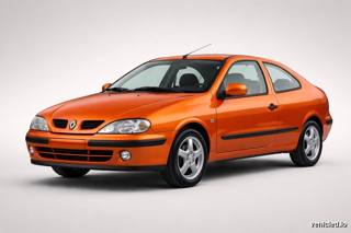 Renault Megane in Solar Orange