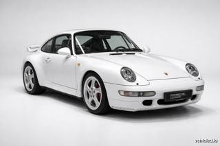 Porsche 911 in Carrara White