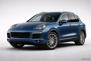 Porsche Cayenne in Biscay Blue Metallic