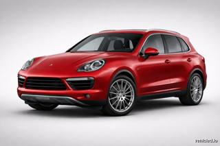 Porsche Cayenne in Carmine Red