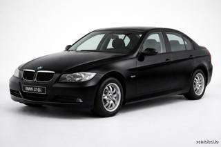 BMW 3 Series in Jet Black