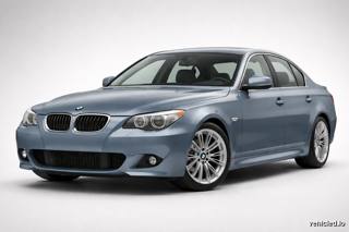 BMW 5 Series in Bluestone Metallic
