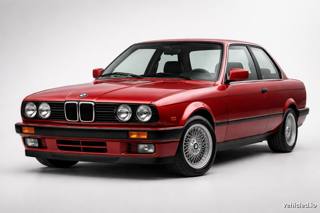 BMW 3 Series in Melbourne Red Metallic
