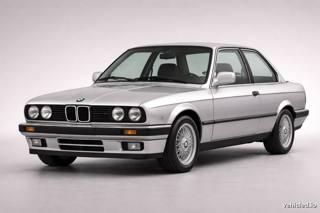 BMW 3 Series in Polaris Silver