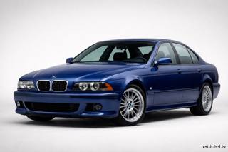 BMW 5 Series in Le Mans Blue
