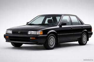 Toyota Corolla in Midnight Black Metallic