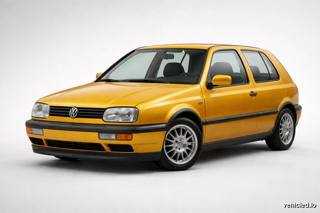 Volkswagen Golf in Turmeric Yellow Metallic