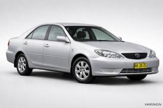 Toyota Camry in Celestial Silver Metallic