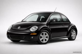 Volkswagen Beetle in Deep Black