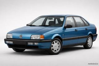 Volkswagen Passat in Aquarius Blue