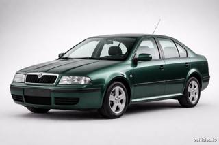 Škoda Octavia in Rally Green