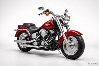 Harley-Davidson Fat Boy in Billiard Red