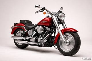Harley-Davidson Fat Boy in Scarlet Red