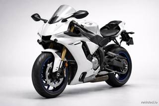 Yamaha YZF-R1 in Pearl White