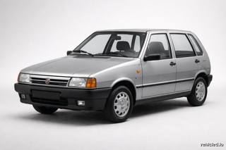 Fiat Uno in Argento Metallizzato