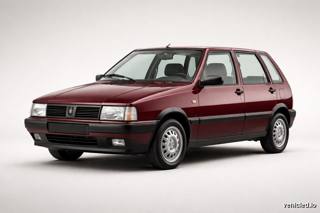 Fiat Uno in Bordeaux Metallizzato